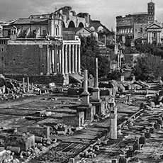 Une vue sur le Forum romain.