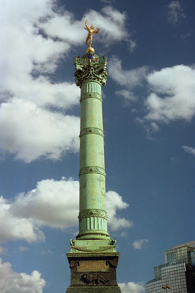 The colonne de Juillet seen from boulevard Bourdon.