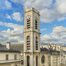 La façade principale de l’église Saint-Jacques-du-Haut-Pas sur la rue Saint-Jacques.