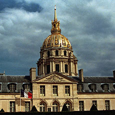 La face occidentale du dôme de l’église Saint-Louis des Invalides.