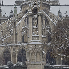 La cathédrale Notre-Dame sous la neige.