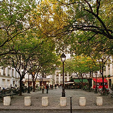 La place du Marché Sainte-Catherine en automne.