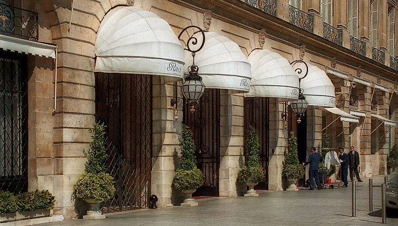 The entrance to the Ritz Hotel in place Vendôme.