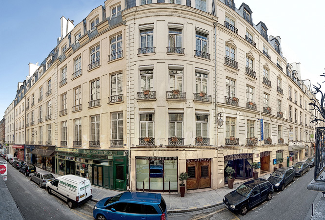 A panorama of rue du Roule between rue de Rivoli and rue Saint-Honoré.