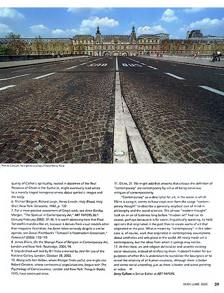 The south side of pont du Carrousel with the Louvre museum in the background.